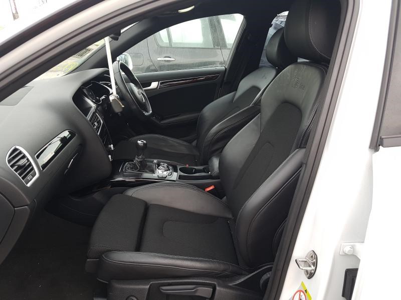 8T0881254 Пластик сиденья (накладка) перед. правая Audi A4 (B8) 2011-2015 2014