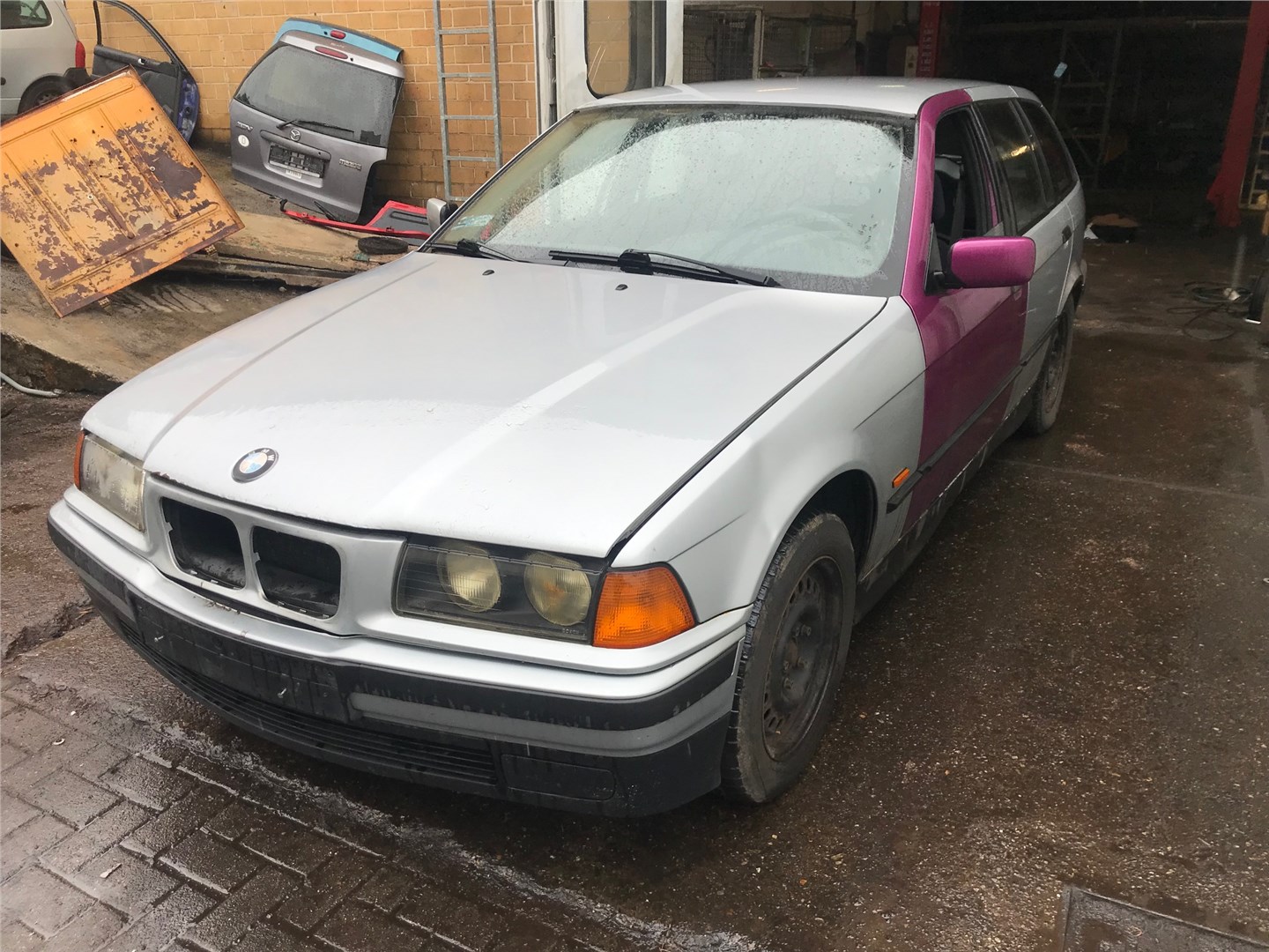31211092080 Ступица (кулак, цапфа) BMW 3 E36 1991-1998 1997
