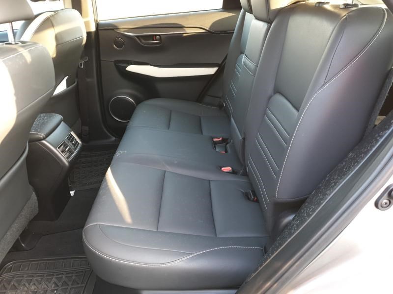 6473478010 Пластик (обшивка) внутреннего пространства багажника Lexus NX 2018