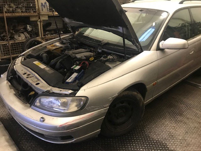 Клапан рециркуляции газов (EGR) Opel Omega B 1994-2003 1999