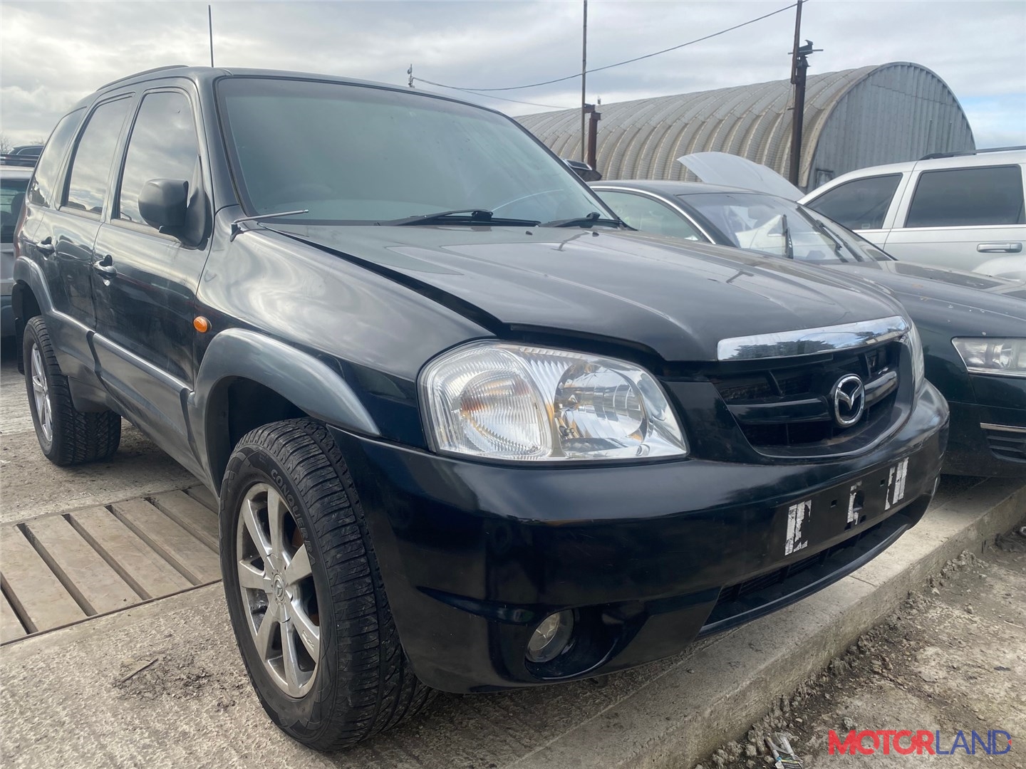 Недавно поступивший автомобиль Mazda Tribute 2001-2007 - разборочный номер  t20691