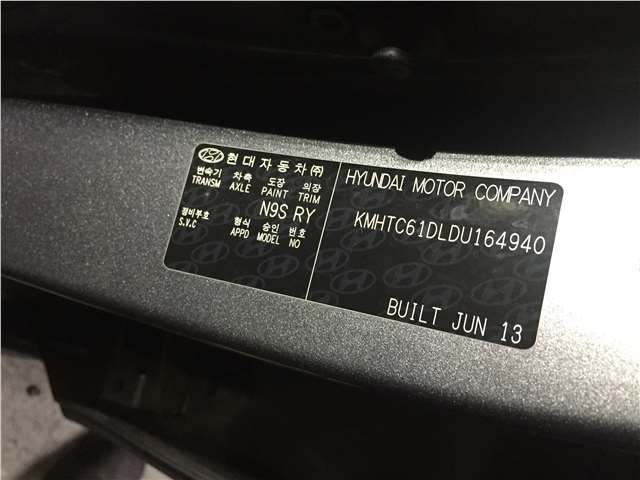 553002v360 Амортизатор подвески зад. левая=правая Hyundai Veloster 2011- 2013