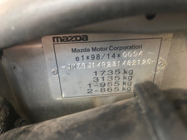 RF4P15025 Вентилятор радиатора Mazda 323 (BJ) 1998-2003 2002 RF4P-15-025