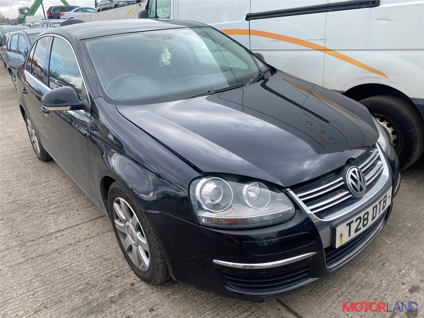 Недавно поступивший автомобиль Volkswagen Jetta 5 2004-2010 - разборочный  номер t20964