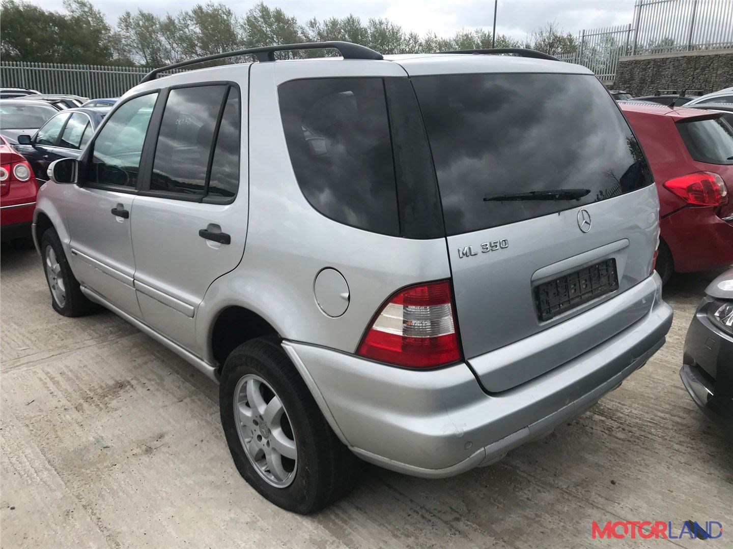 Недавно поступивший автомобиль Mercedes ML W163 1998-2004 - разборочный  номер t21409