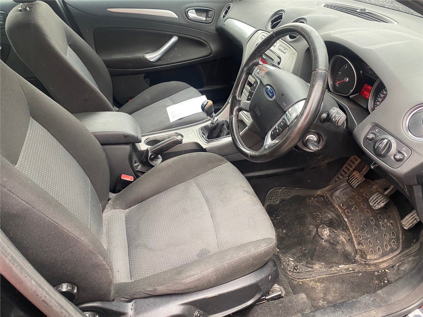 1528062 Накладка крышки багажника (двери) Ford Mondeo 4 2007-2015 2007