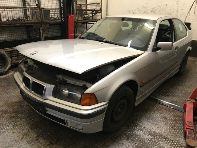 1438082 Датчик положения распредвала BMW 3 E36 1991-1998 1997