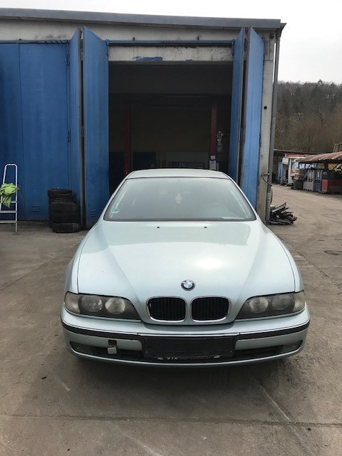 41528266721 Дверь боковая (легковая) BMW 5 E39 1995-2003 1998