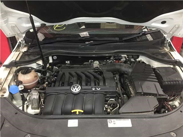 3C8807356 Кронштейн бампера зад. правая Volkswagen Passat CC 2012-2017 2012