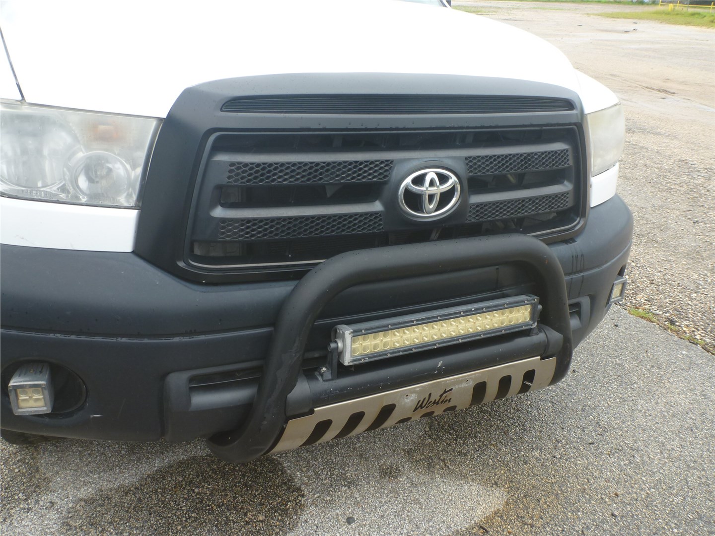 Патрубок охлаждения Toyota Tundra 2007-2013 2012