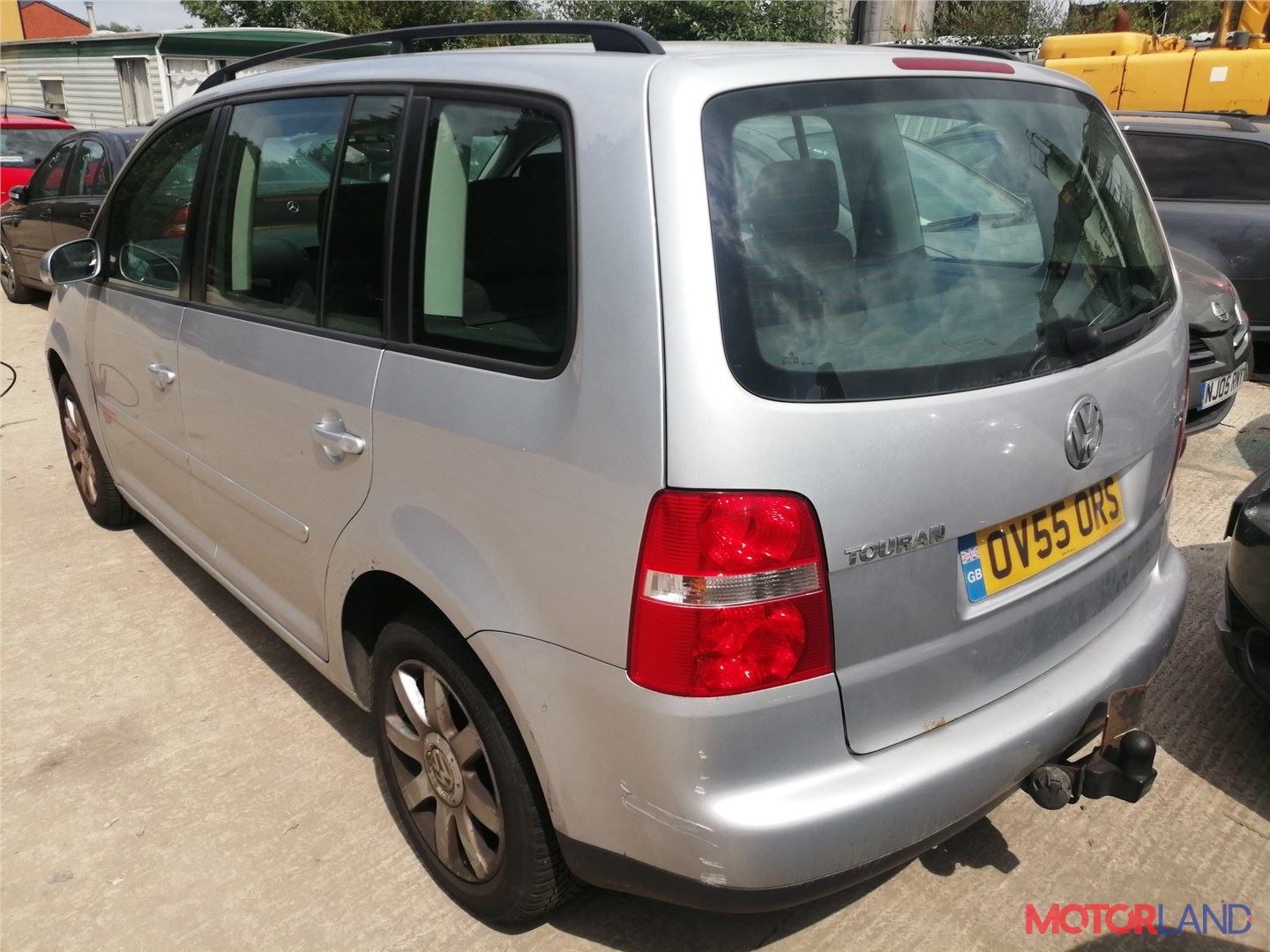 Недавно поступивший автомобиль Volkswagen Touran 2003-2006 - разборочный  номер t23098