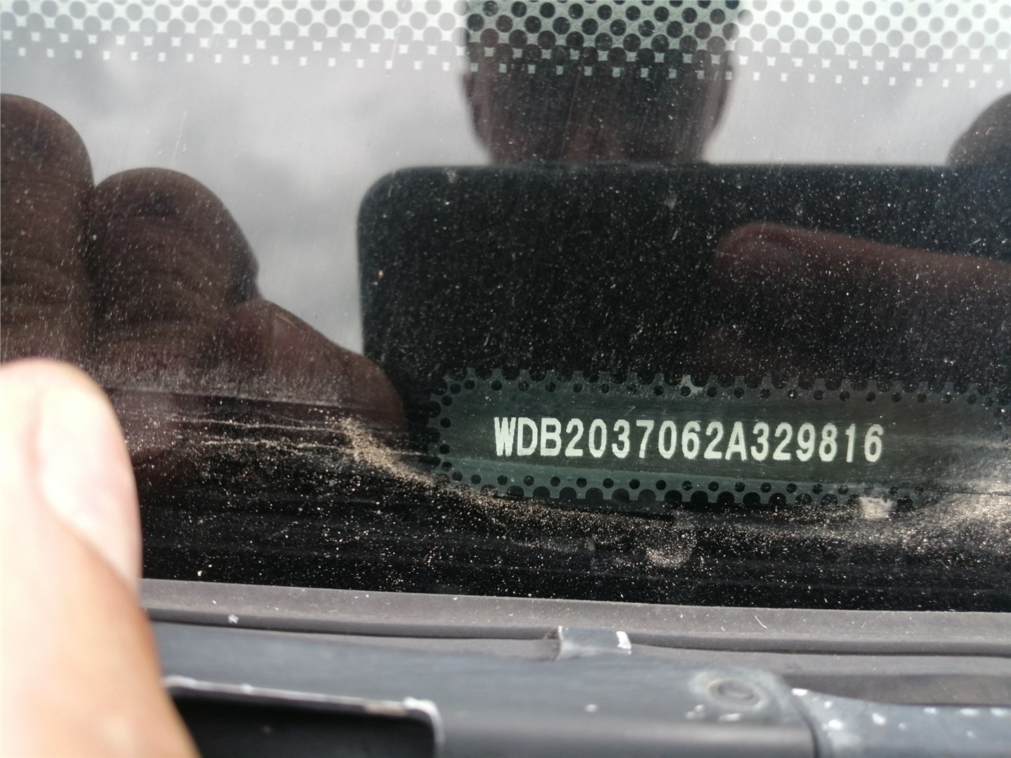 A2039800164 Амортизатор крышки багажника левая=правая Mercedes-Benz C-Class W203 2000-2007 2002
