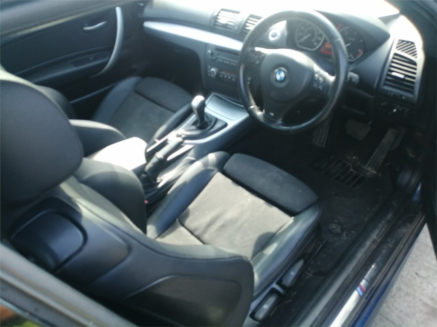 7060560 Петля капота правая BMW 1 E87 2004-2011 2007