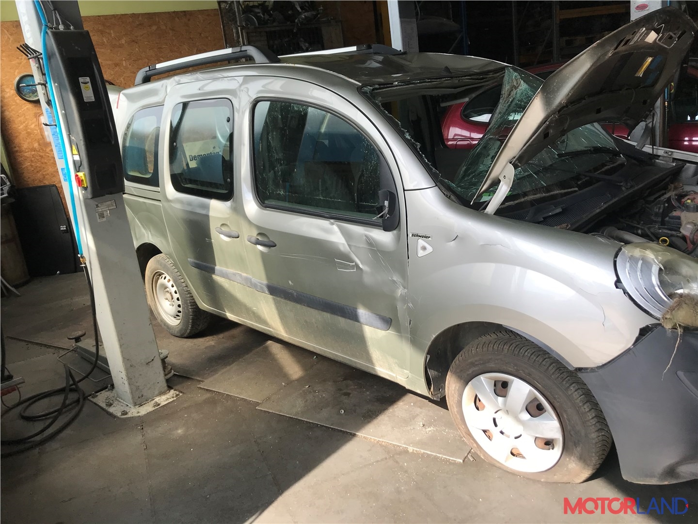 Недавно поступивший автомобиль Renault Kangoo 2008-2013 - разборочный номер  68443