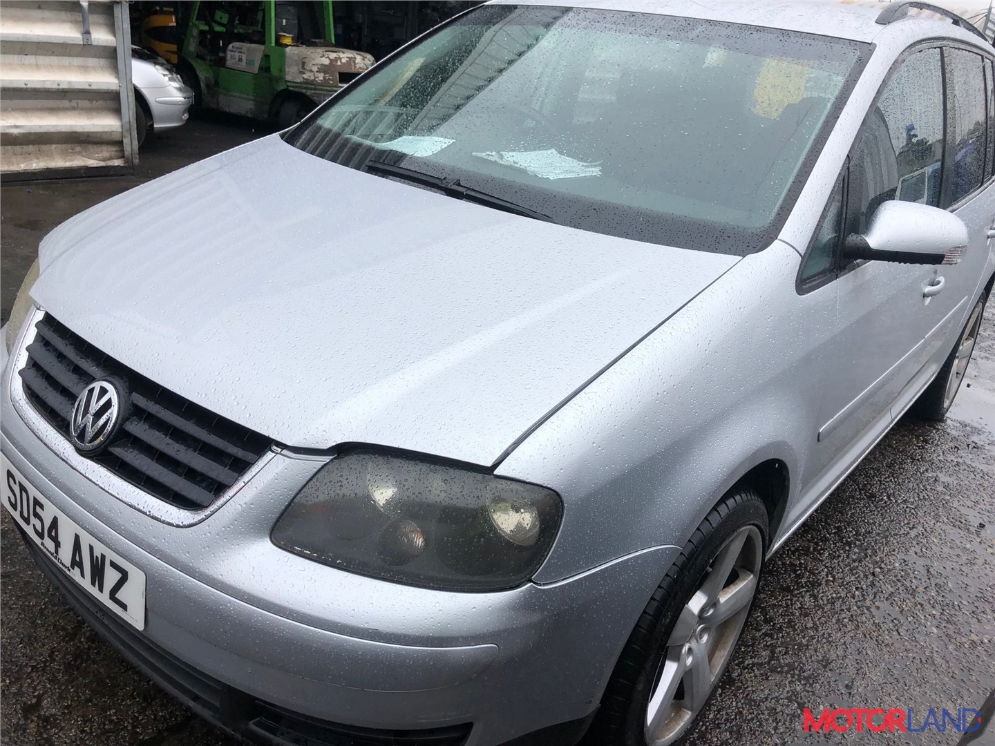 Недавно поступивший автомобиль Volkswagen Touran 2003-2006 - разборочный  номер t23025