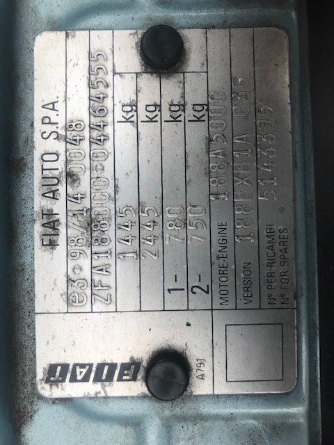 46524678 Амортизатор крышки багажника левая=правая Fiat Punto 1999-2003 2002