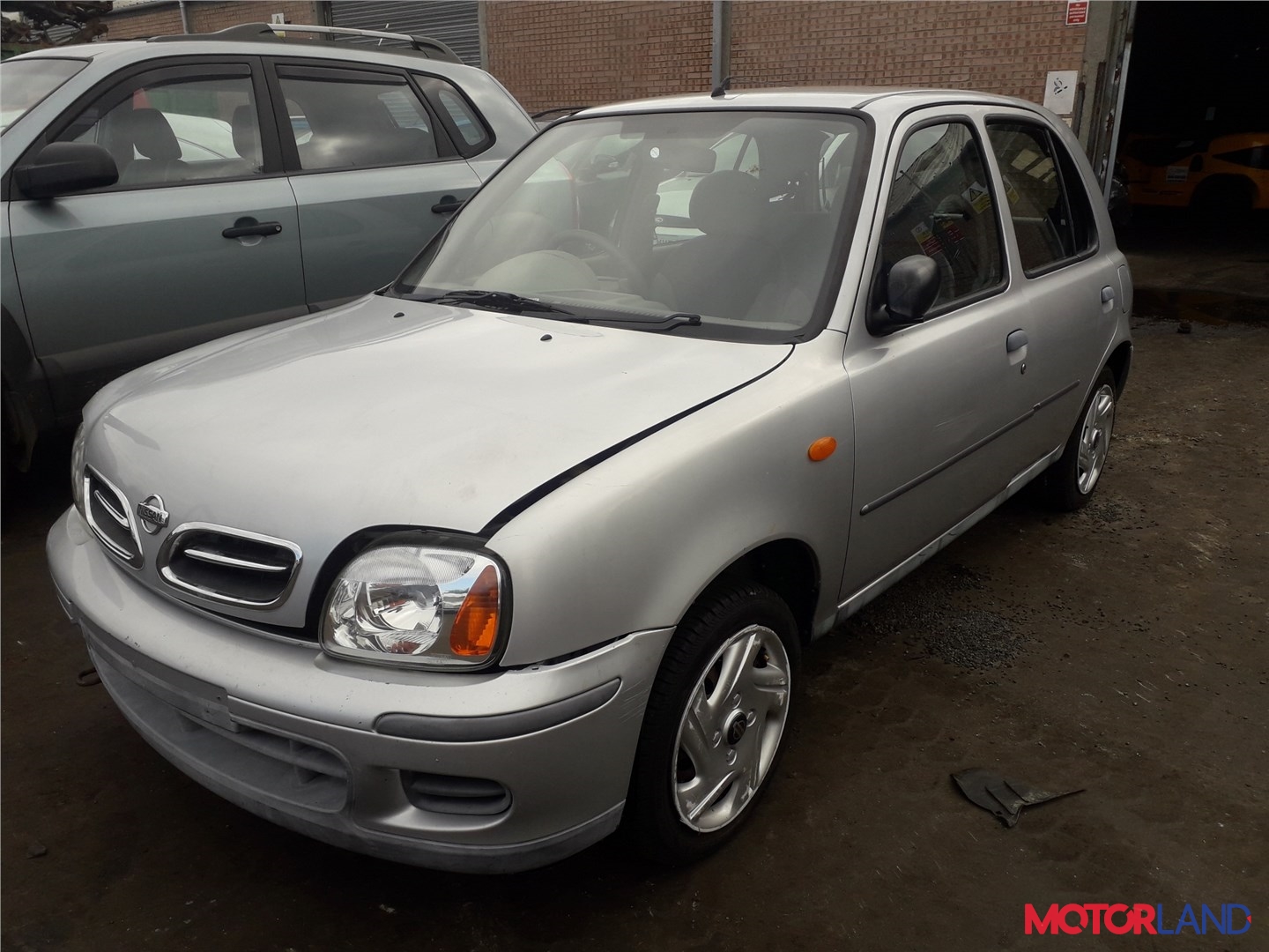 Недавно поступивший автомобиль Nissan Micra K11E 1992-2002 - разборочный  номер x900