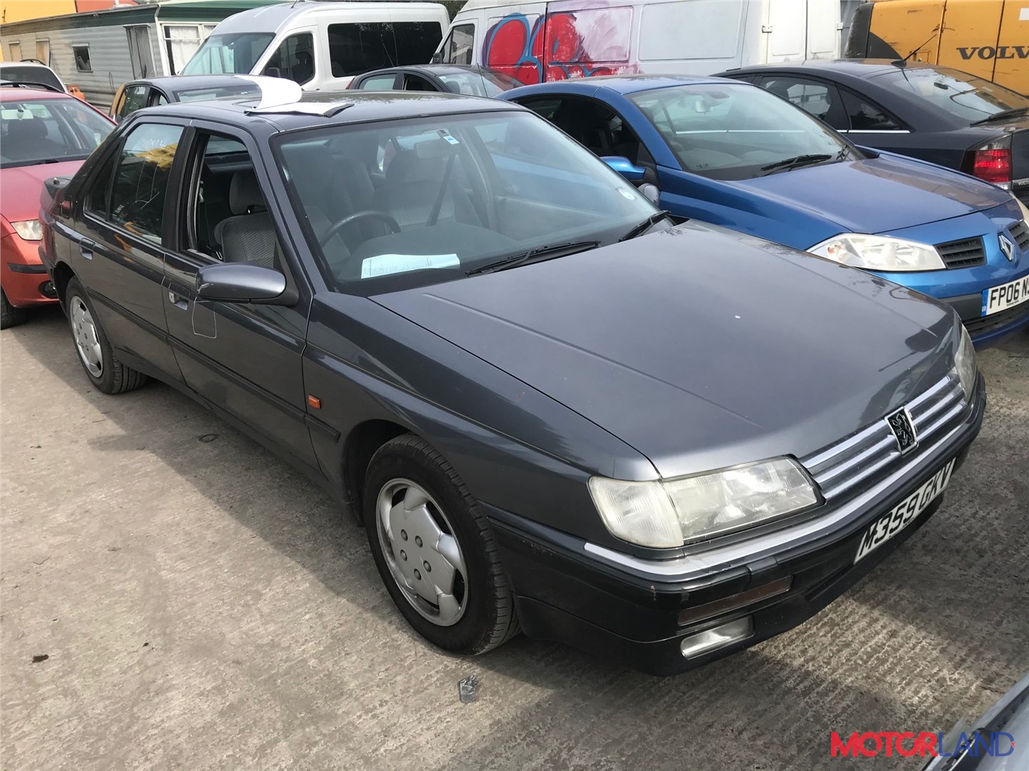 Недавно поступивший автомобиль Peugeot 605 - разборочный номер t23590