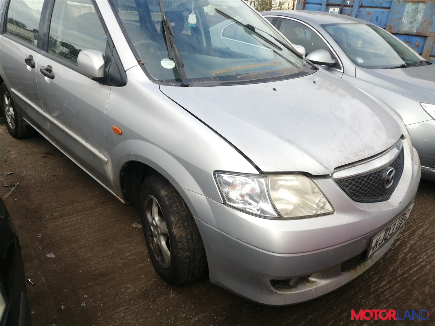 Недавно поступивший автомобиль Mazda MPV 1999-2005 - разборочный номер  t24806