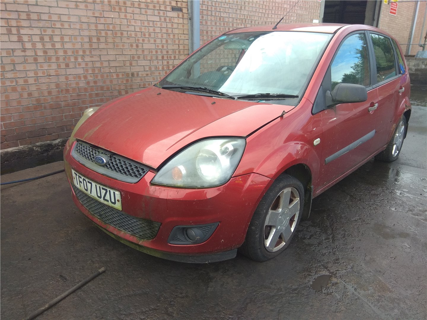 2S61A22601AGW Ручка двери салона Ford Fiesta 2001-2007 2007