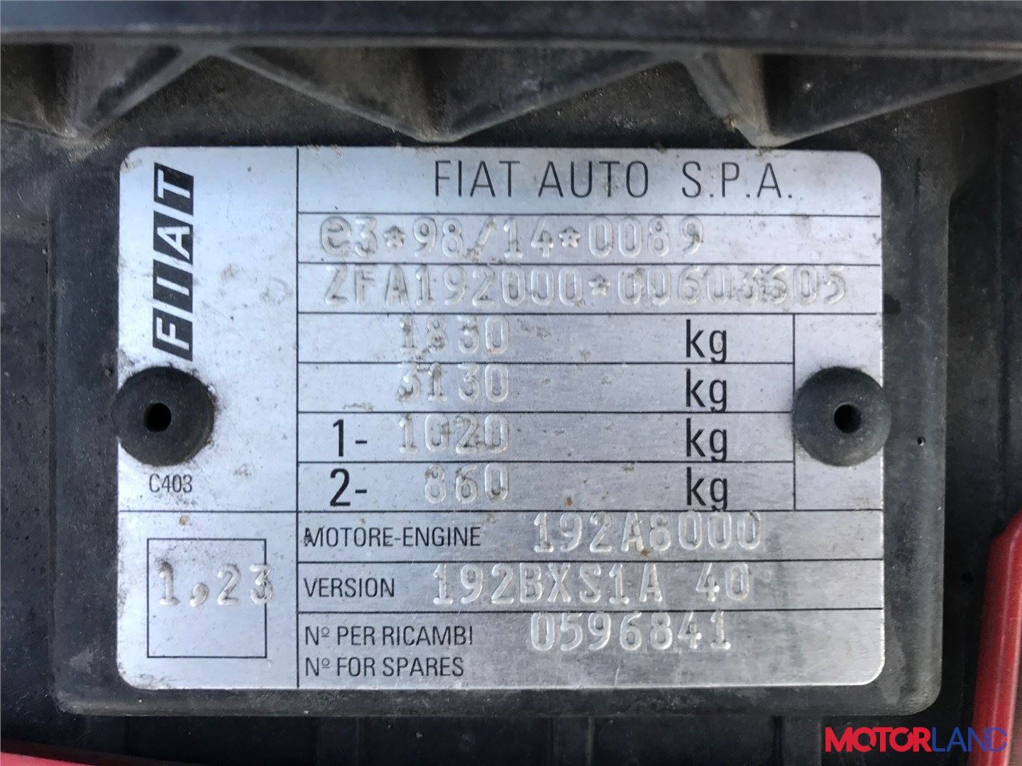 Недавно поступивший автомобиль Fiat Stilo - разборочный номер t24755