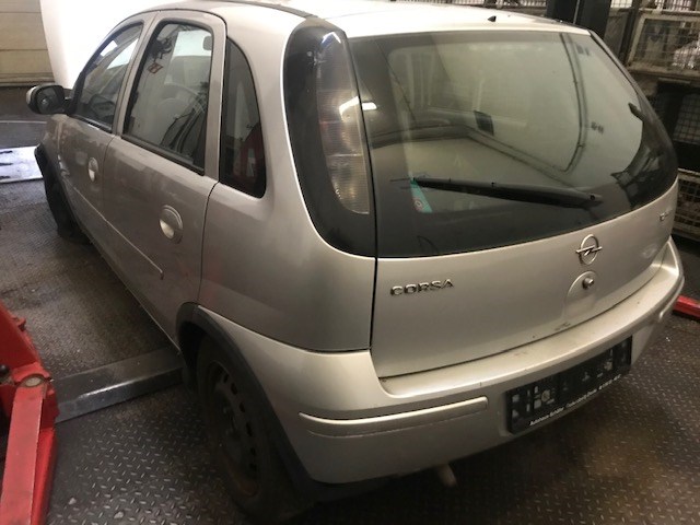 126281 Компрессор кондиционера Opel Corsa C 2000-2006 2004
