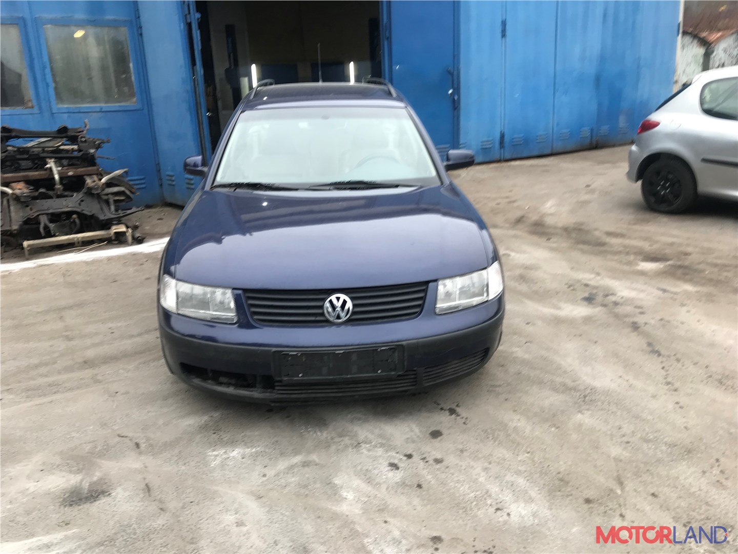 Недавно поступивший автомобиль Volkswagen Passat 5 1996-2000 - разборочный  номер v3841