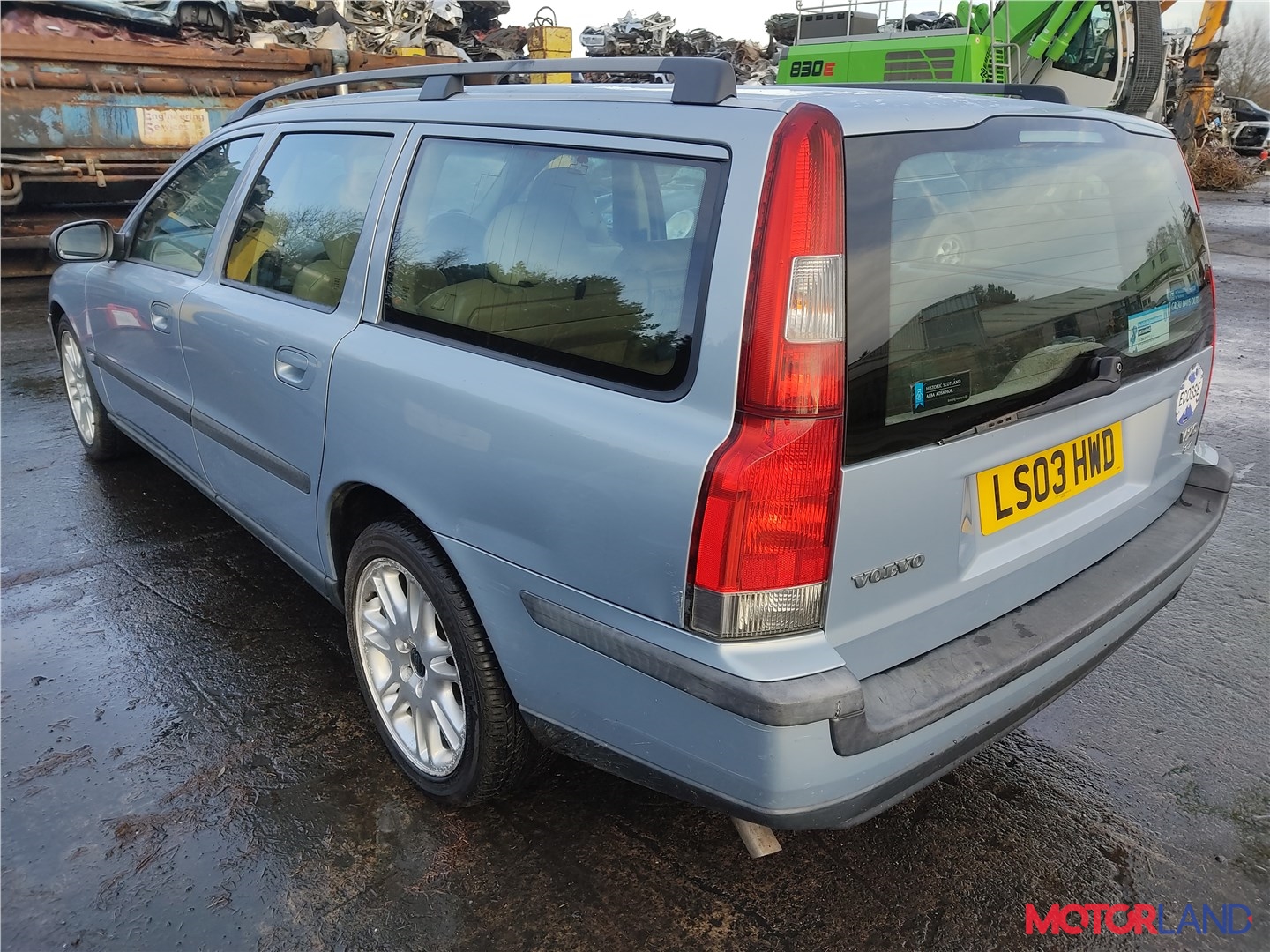 Недавно поступивший автомобиль Volvo V70 2001-2008 - разборочный номер x1244