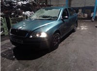 2006; 1.6л; Бензин; FSI; Хэтчбэк 5 дв.; зеленый; Англия; разб. номер X1274 #1