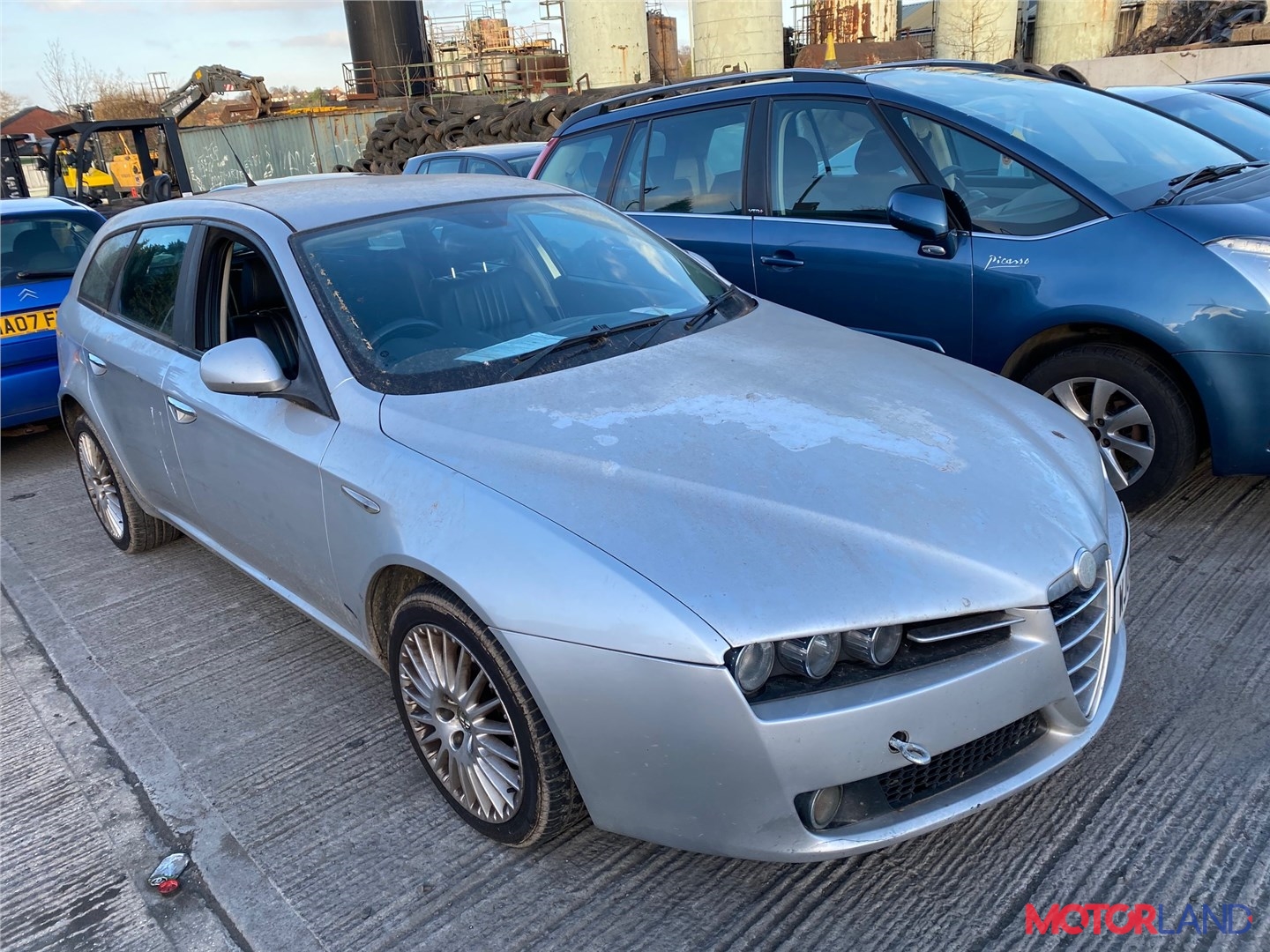 Недавно поступивший автомобиль Alfa Romeo 159 - разборочный номер t25787