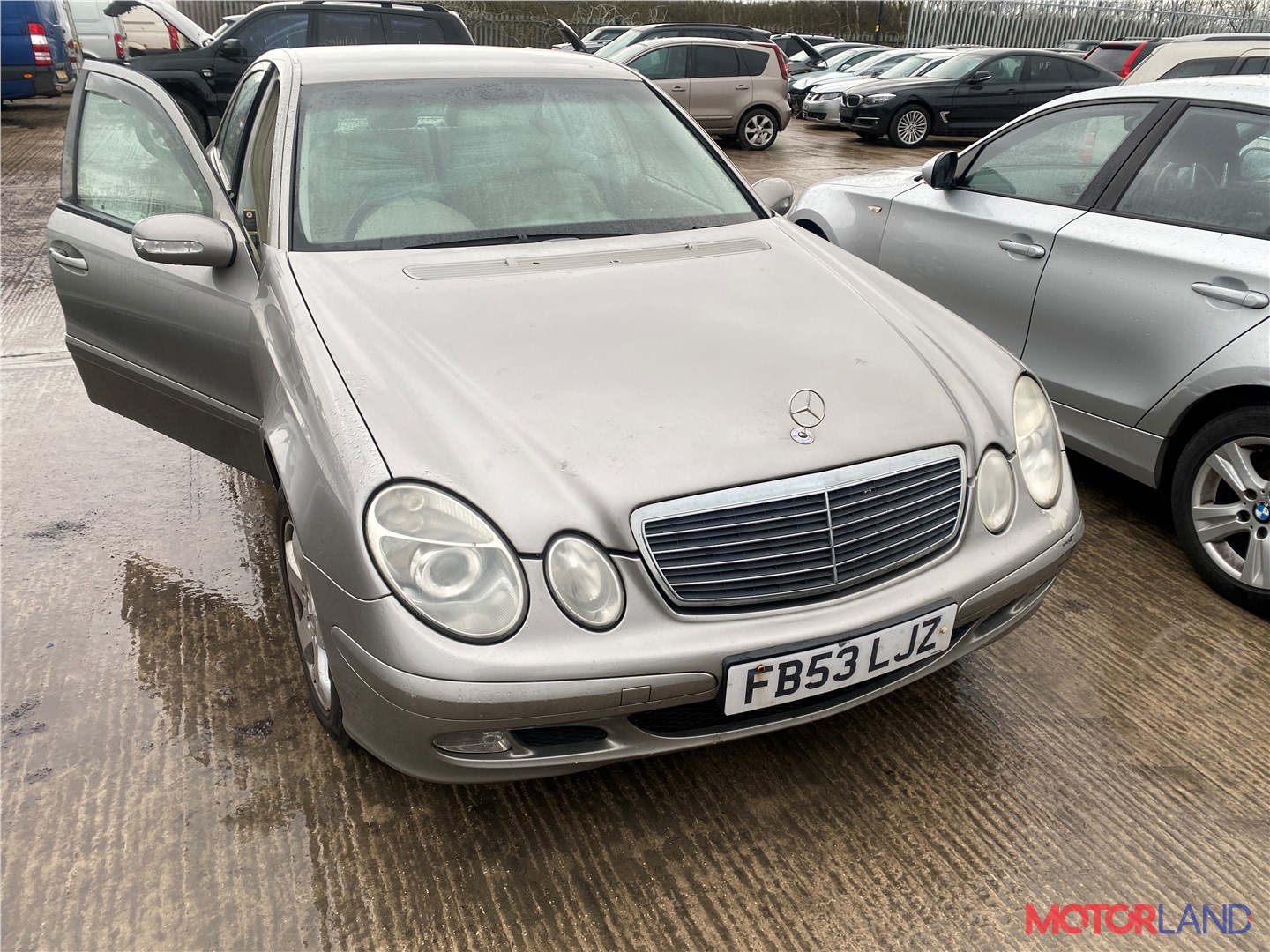 Недавно поступивший автомобиль Mercedes E W211 2002-2009 - разборочный  номер t25880