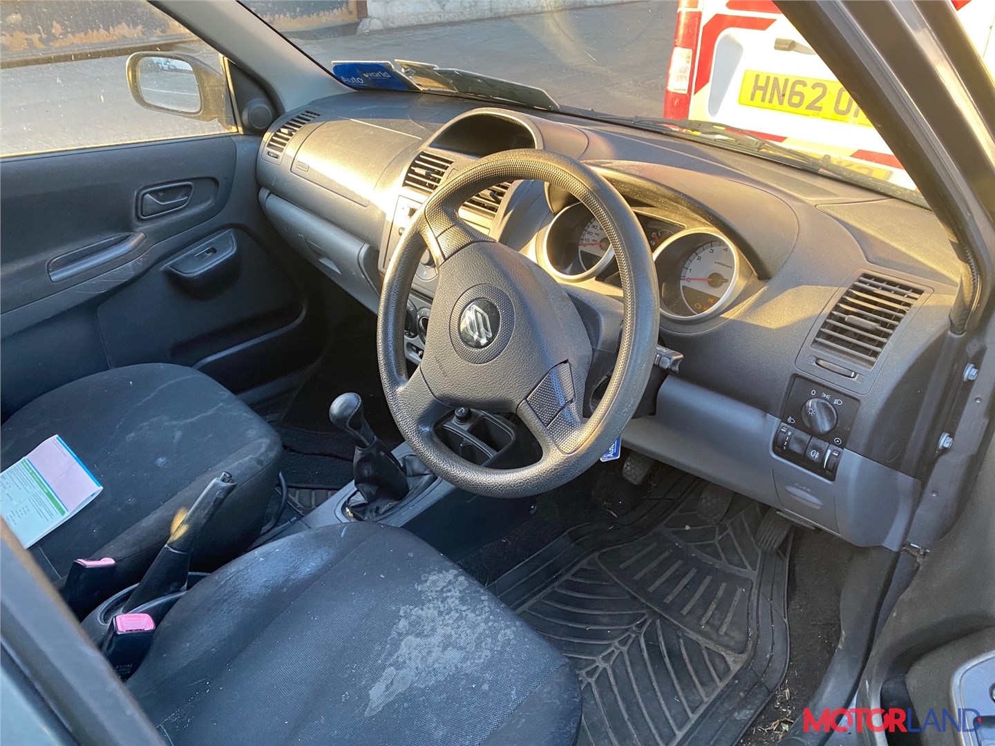 Недавно поступивший автомобиль Suzuki Ignis 2003-2007 - разборочный номер  t26375