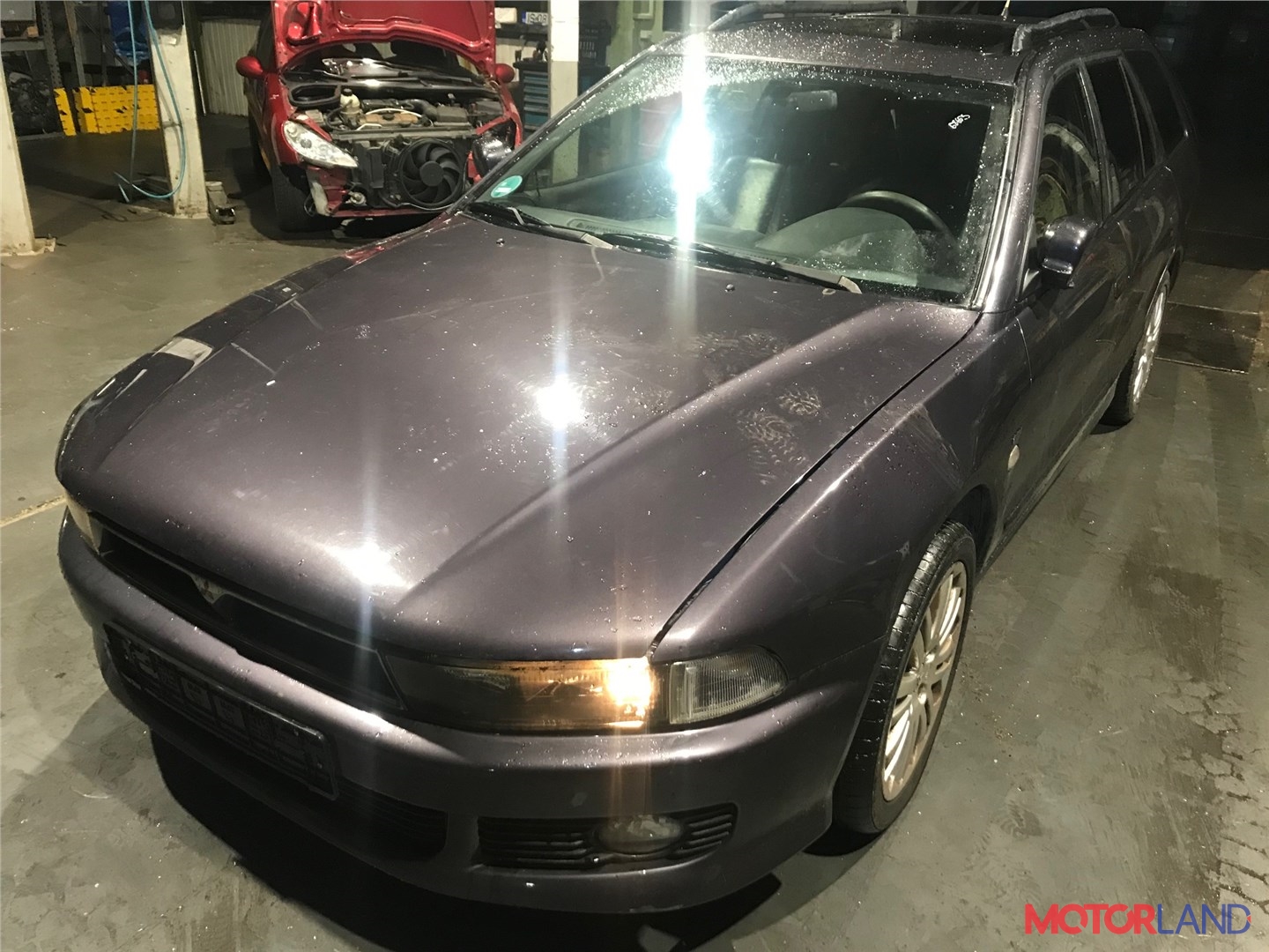 Недавно поступивший автомобиль Mitsubishi Galant 1997-2003 - разборочный  номер 68653