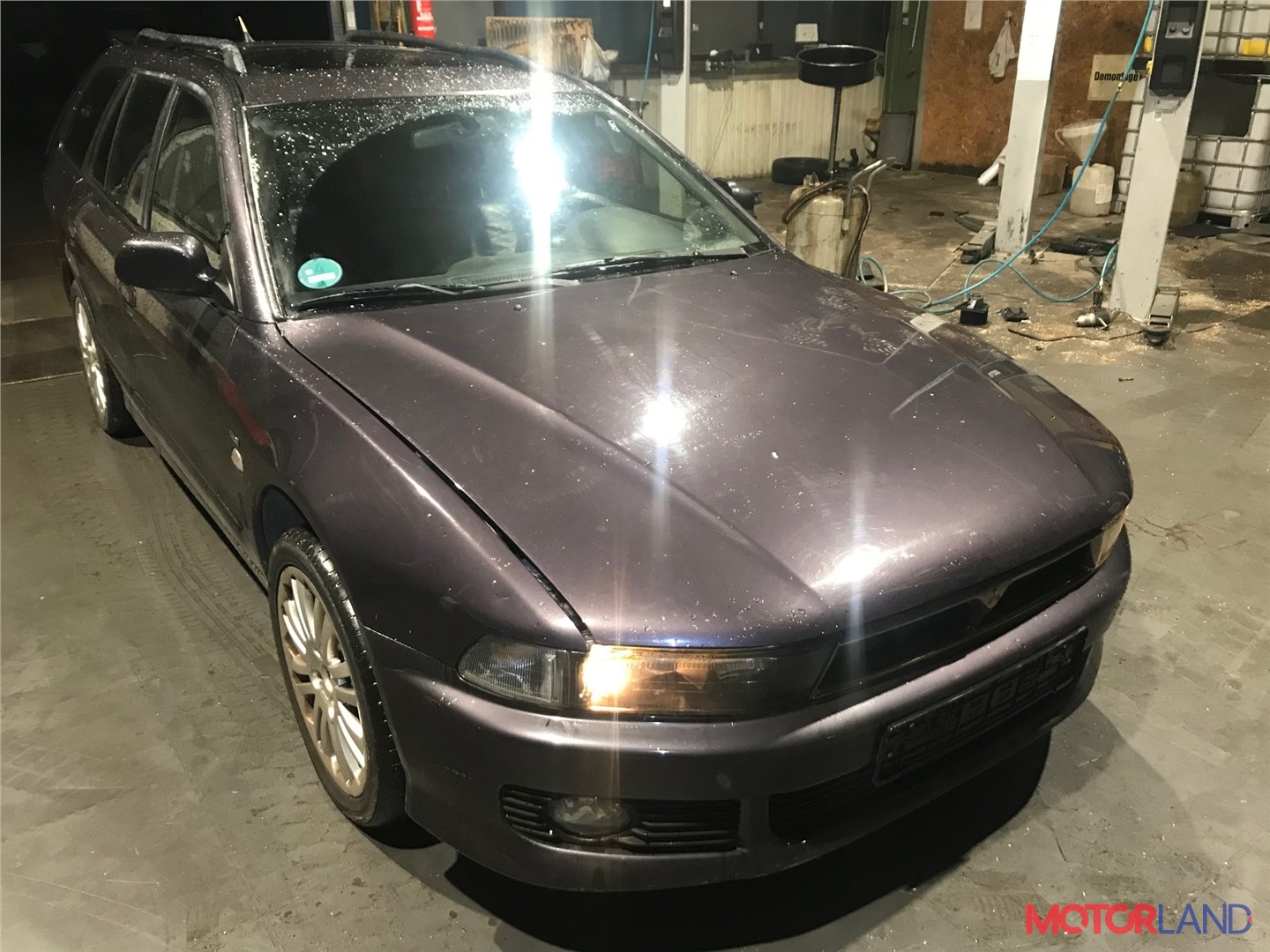 Недавно поступивший автомобиль Mitsubishi Galant 1997-2003 - разборочный  номер 68653