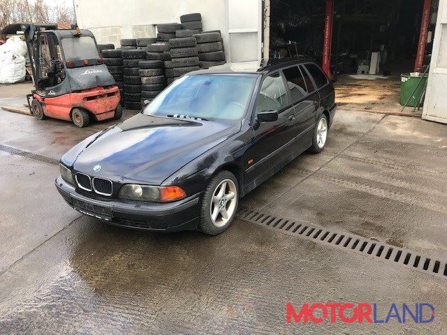 BMW 5 E39 1995-2003, разборочный номер V3955 #1
