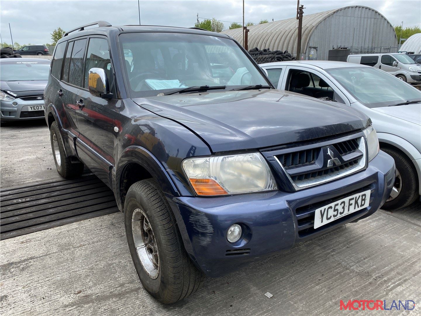 Недавно поступивший автомобиль Mitsubishi Pajero / Montero 2000-2006 -  разборочный номер t27637