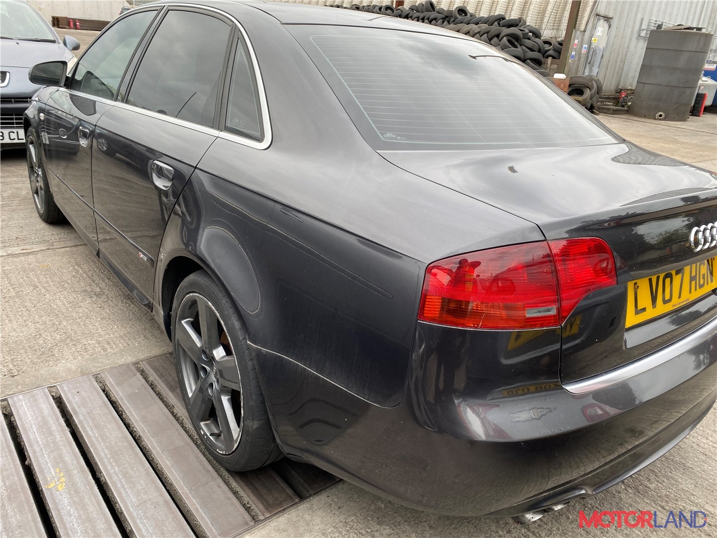 Недавно поступивший автомобиль Audi A4 (B7) 2005-2007 - разборочный номер  t28347