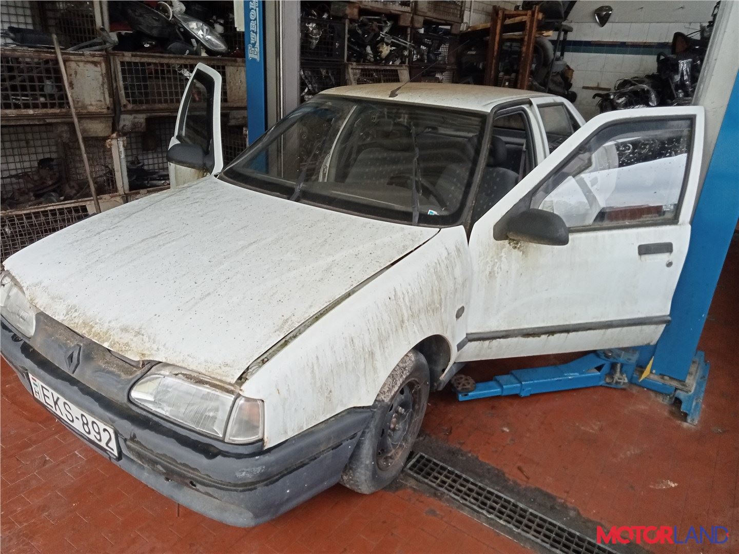 Недавно поступивший автомобиль Renault 19 - разборочный номер 26654