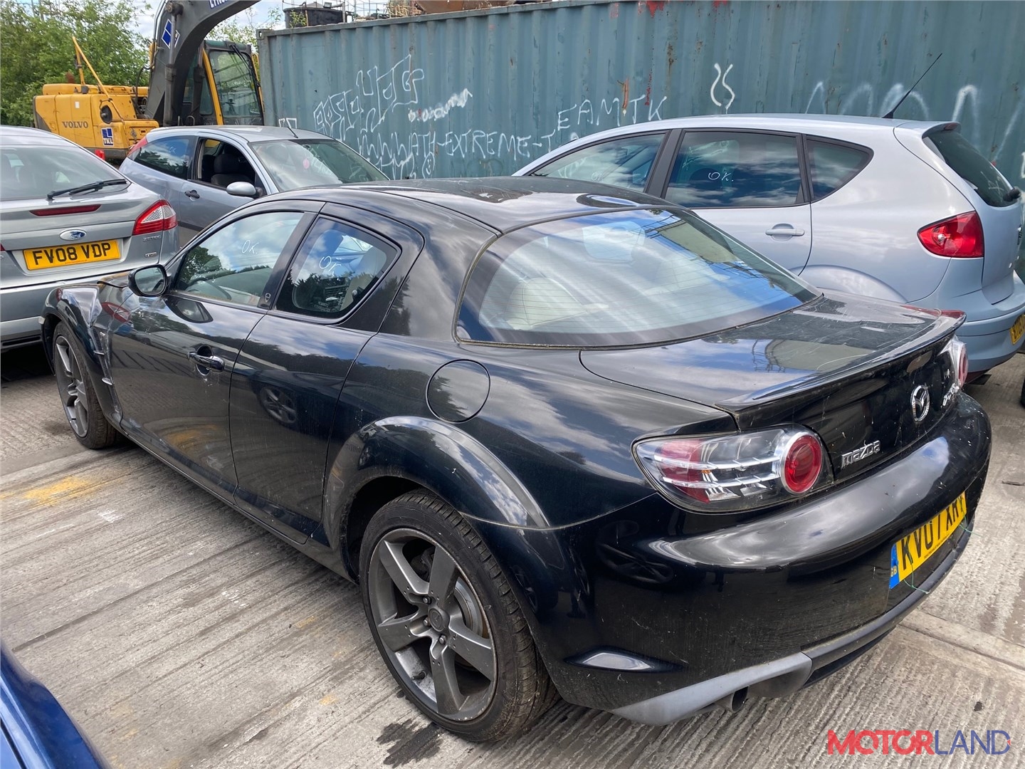 Недавно поступивший автомобиль Mazda RX-8 - разборочный номер t27818