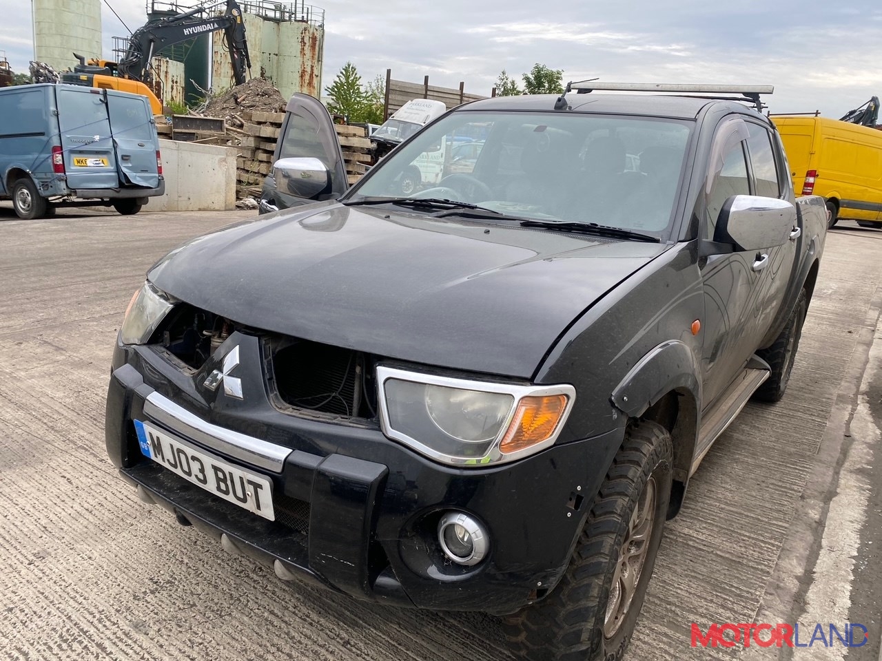 Недавно поступивший автомобиль Mitsubishi L200 2006-2015 - разборочный  номер t28550