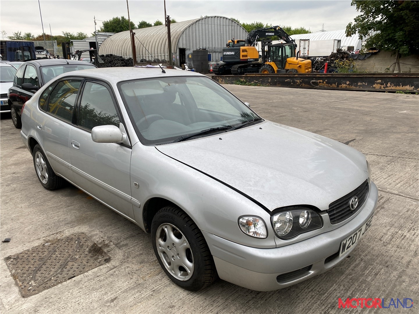 Недавно поступивший автомобиль Toyota Corolla E11 1997-2001 - разборочный  номер t28692