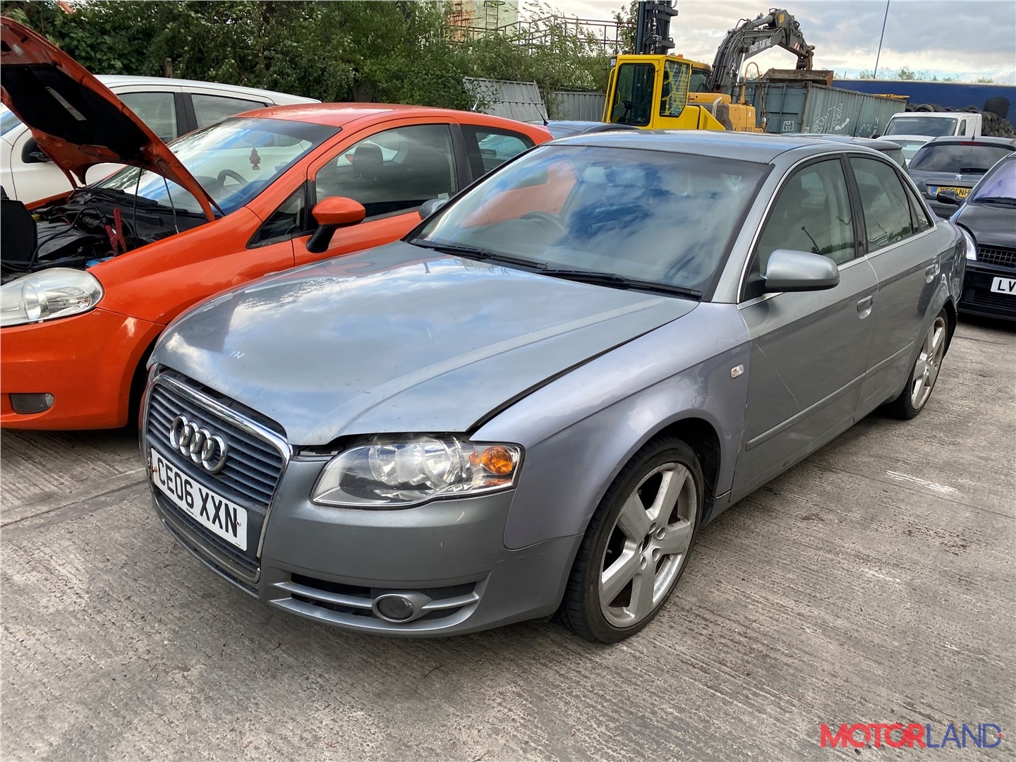 Недавно поступивший автомобиль Audi A4 (B7) 2005-2007 - разборочный номер  t28952