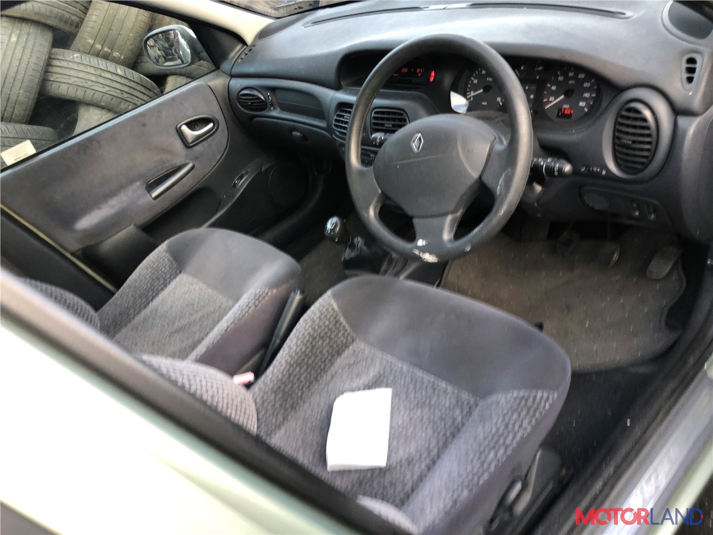 Недавно поступивший автомобиль Renault Megane 1996-2002 - разборочный номер  t29397