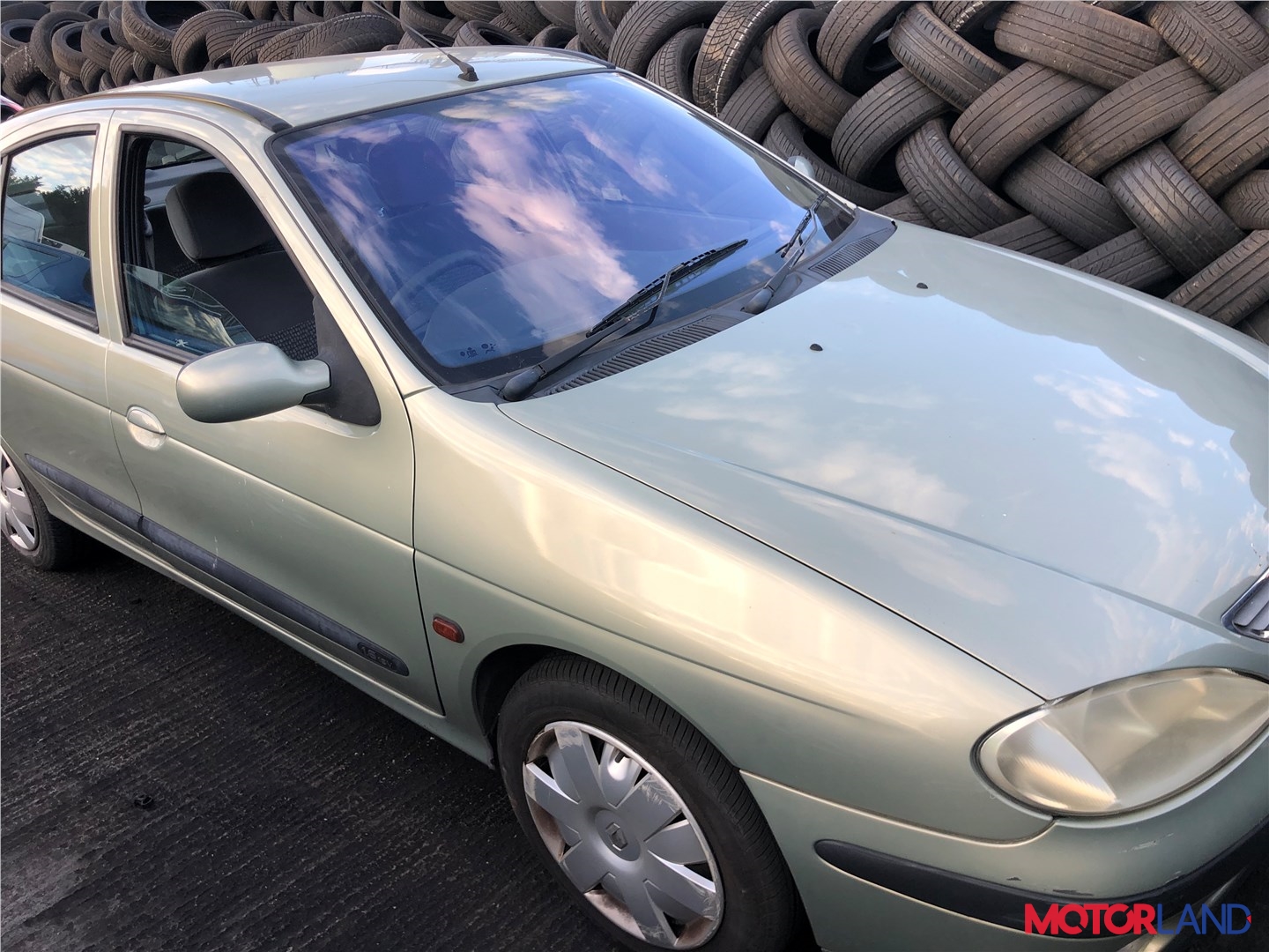 Недавно поступивший автомобиль Renault Megane 1996-2002 - разборочный номер  t29397