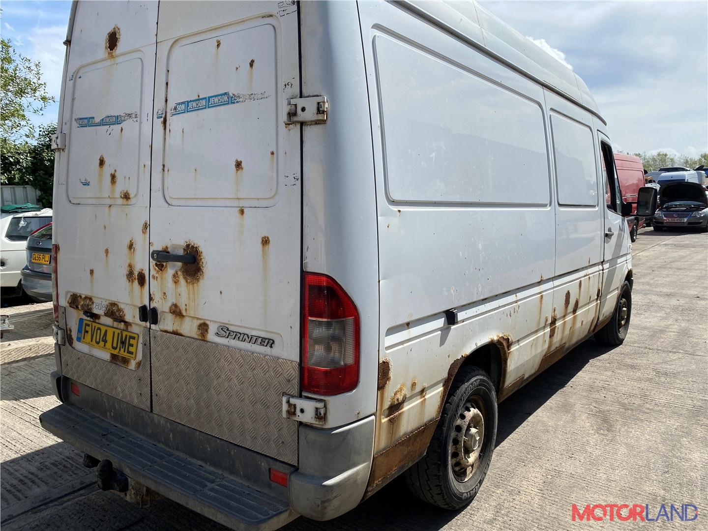 Недавно поступивший автомобиль Mercedes Sprinter 1996-2006 - разборочный  номер t29430