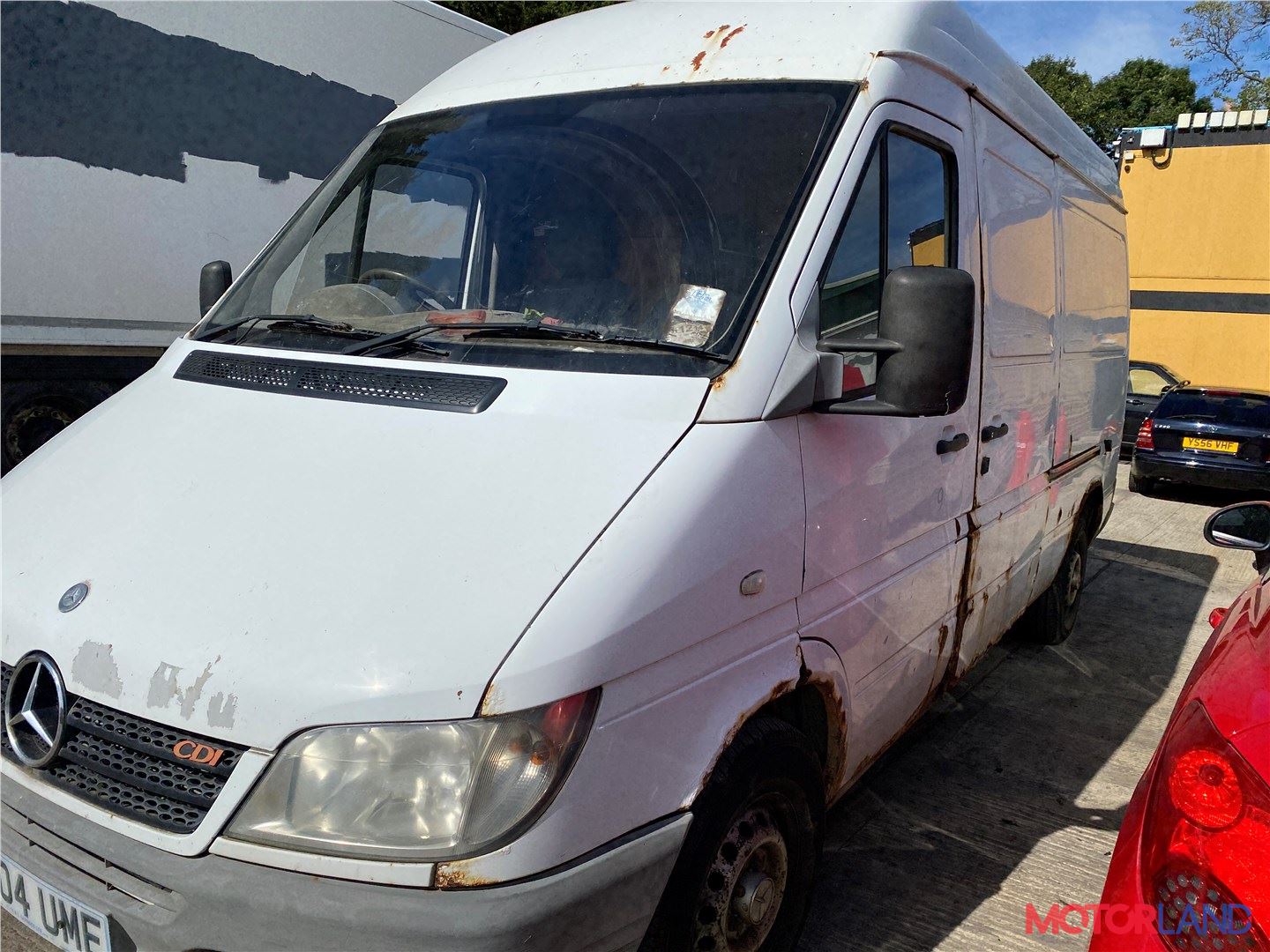 Недавно поступивший автомобиль Mercedes Sprinter 1996-2006 - разборочный  номер t29430