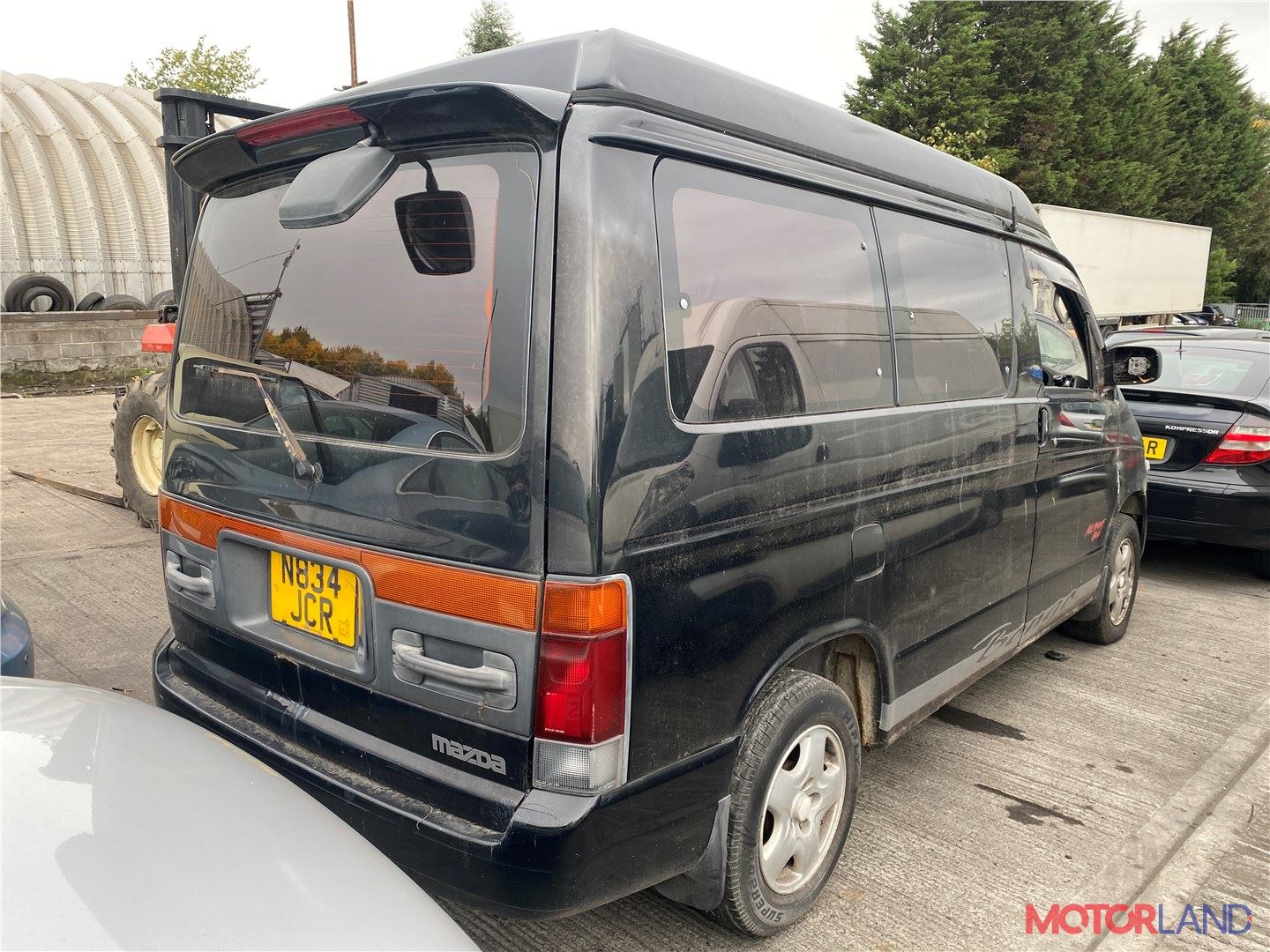 Недавно поступивший автомобиль Mazda Bongo Friendee 1995-2005 - разборочный  номер t30318