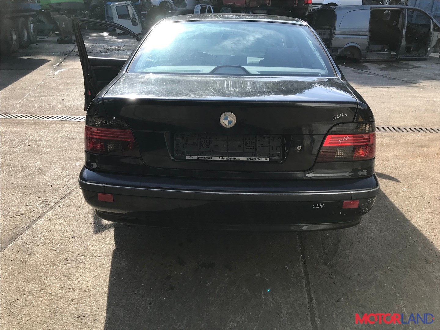 Недавно поступивший автомобиль BMW 5 E39 1995-2003 - разборочный номер v4125