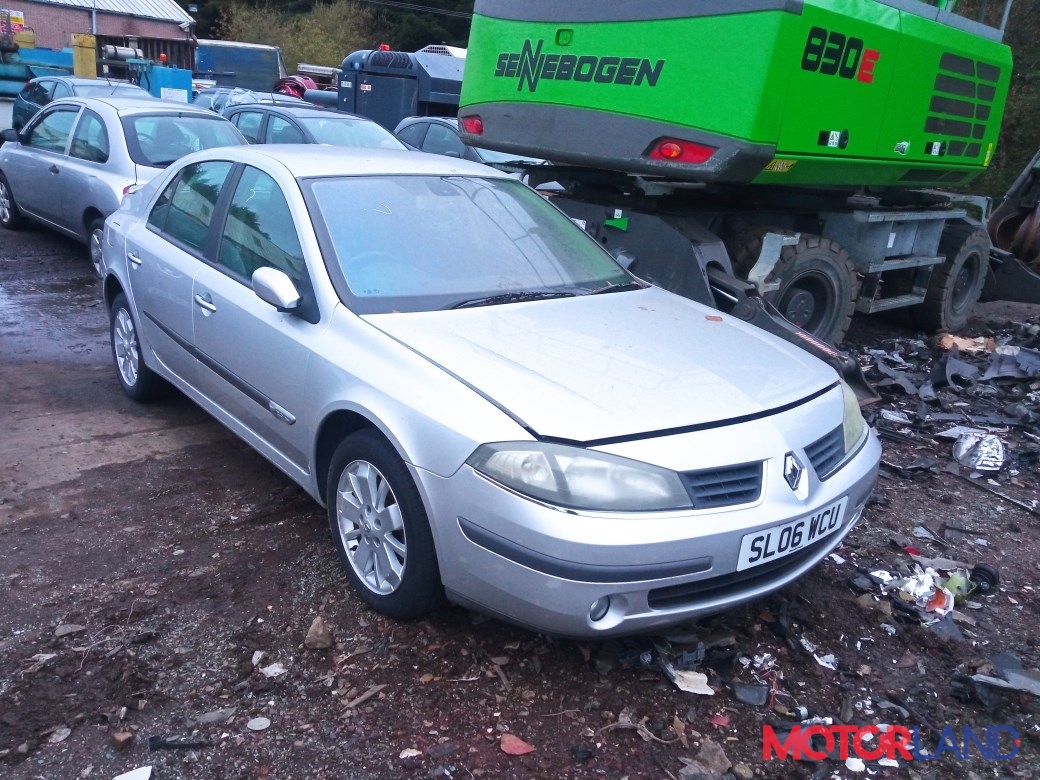 Недавно поступивший автомобиль Renault Laguna 2 2001-2007 - разборочный  номер x2248