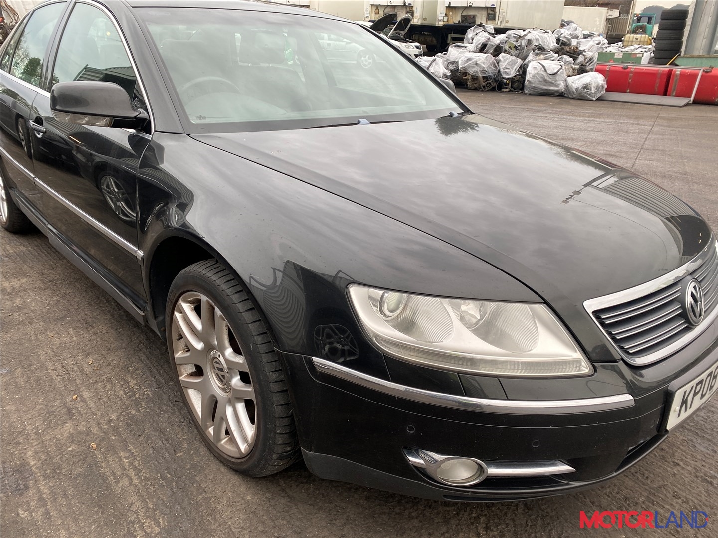 Недавно поступивший автомобиль Volkswagen Phaeton 2002-2010 - разборочный  номер t30326